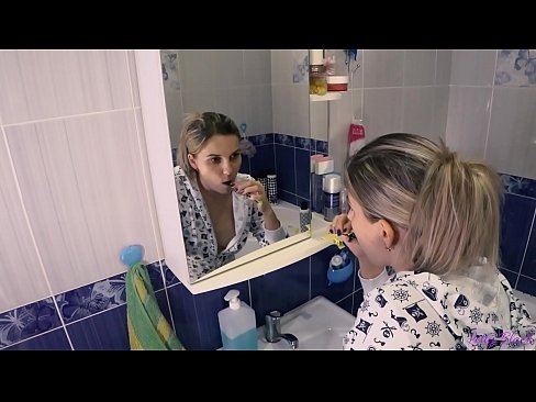 ❤️ פריצה עם צעירים בפיג'מה מסתיימים אוראלי בהצטיינות בתחת - לי שחור סרטון אנאלי ב-iw.pornofilmtv.ru ️❤